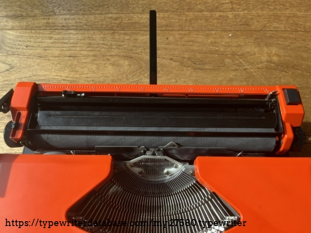 Detail: paper support