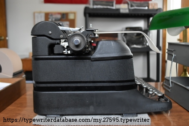 Left side.  Notice how all is well enclosed.