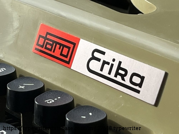 Detail: manufactory plate (2/2)