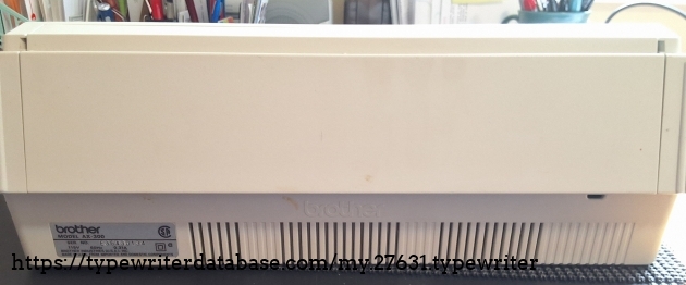 Paper rest in full down position hides the power cable.