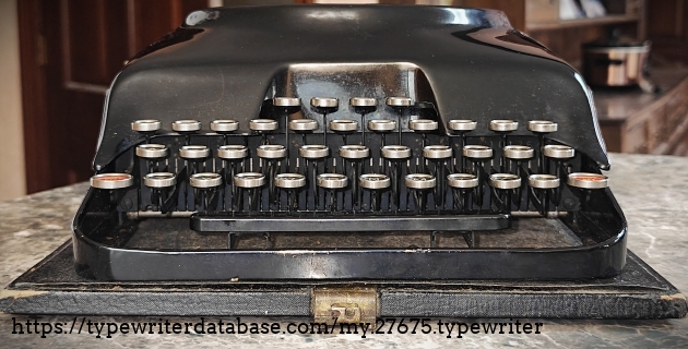 Front low-angle view.