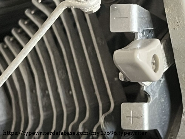 Detail: key pressure regulator