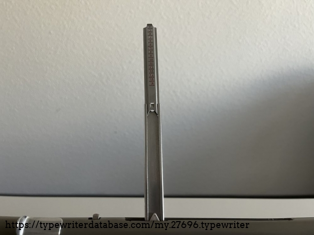 Detail: paper support with telescopic mechanism