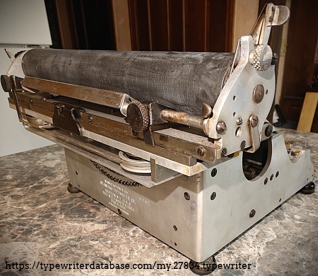 Left rear quadrant viewpoint.