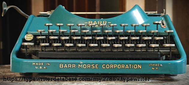 Front, low-angle view.