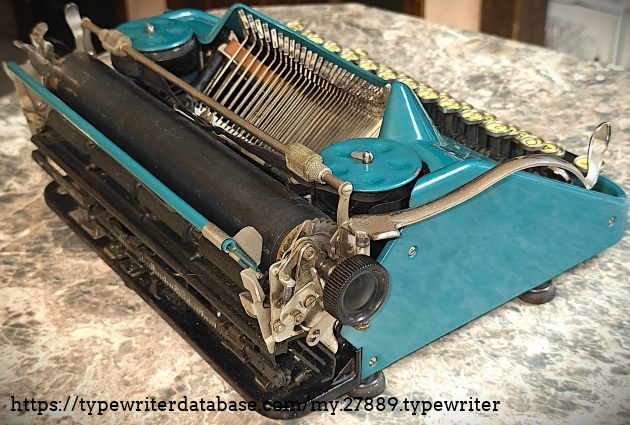 Left rear quadrant viewpoint.