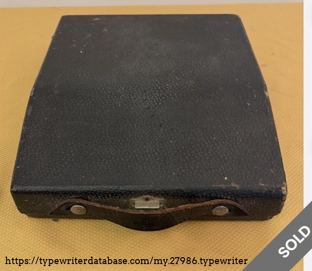 Case, front top-down view.