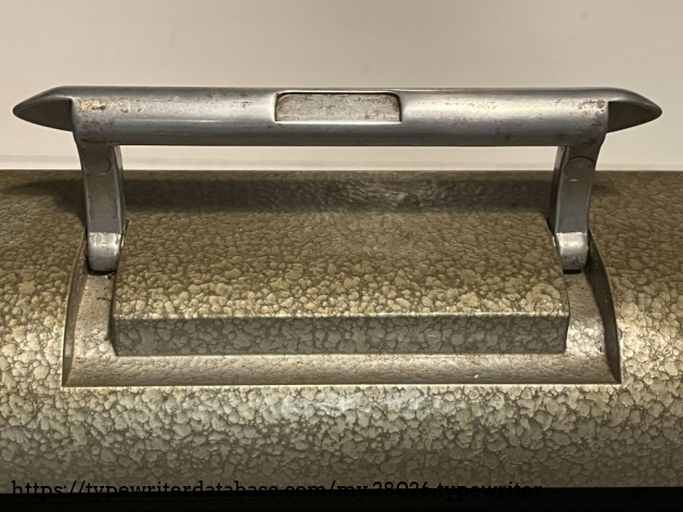 Detail: foldable handle