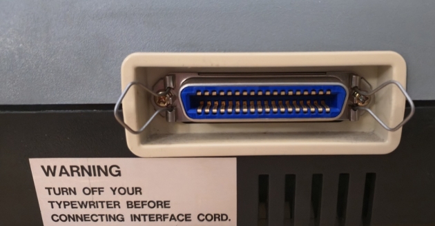 IEEE 1284 (Centronics) Port