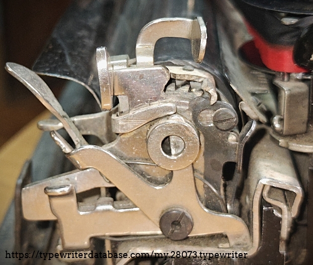 Left carriage end detail.  Note the sharp bend in the paper table.