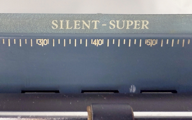 Smith Corona "Silent Super" from the model logo on the top...