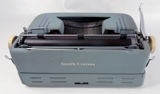 Smith Corona "Silent Super" from the back...