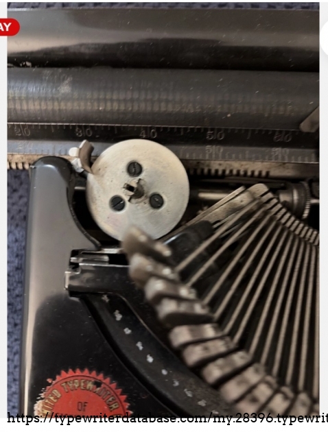 Left spool mount.