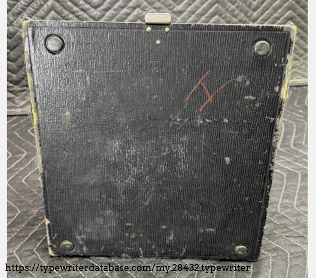 Case base.  Apparently no case top.