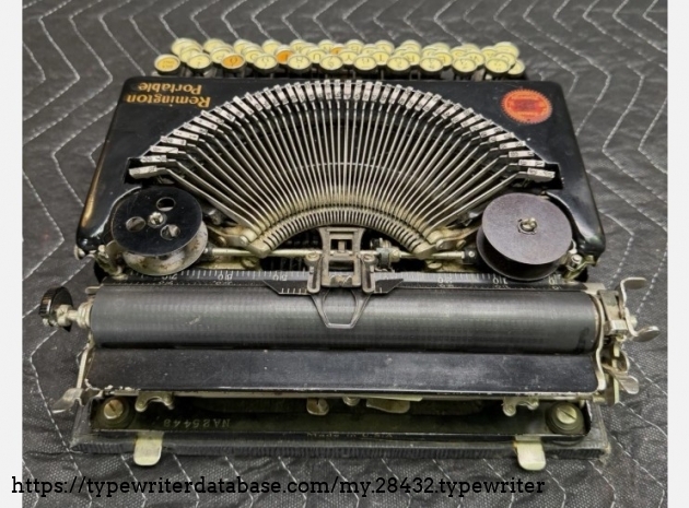 Aft top-down, typebars retracted.