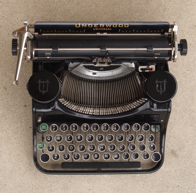 1935 Underwood Universal on the Typewriter Database