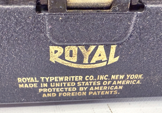 Royal "Quiet" from the back, detail...