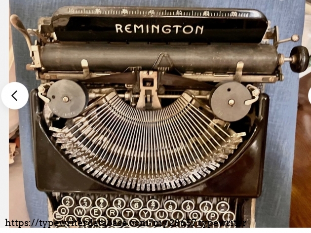 Top-down view of whole carriage and type basket.