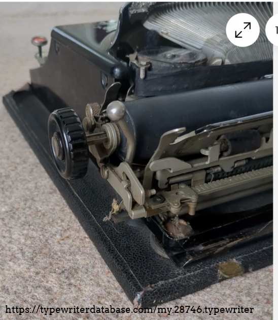 Aft, right carriage end.