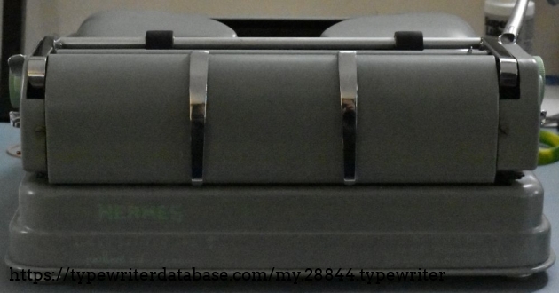 Interesting fold-down paper holder.  It seems to ding the paint at the bottom edge.