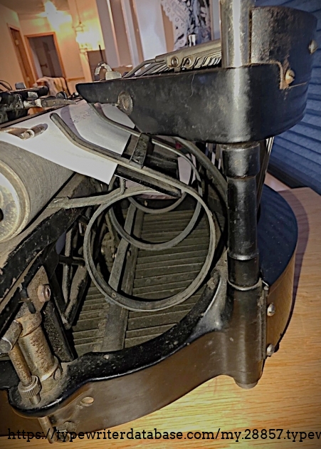 Right paper basket end.