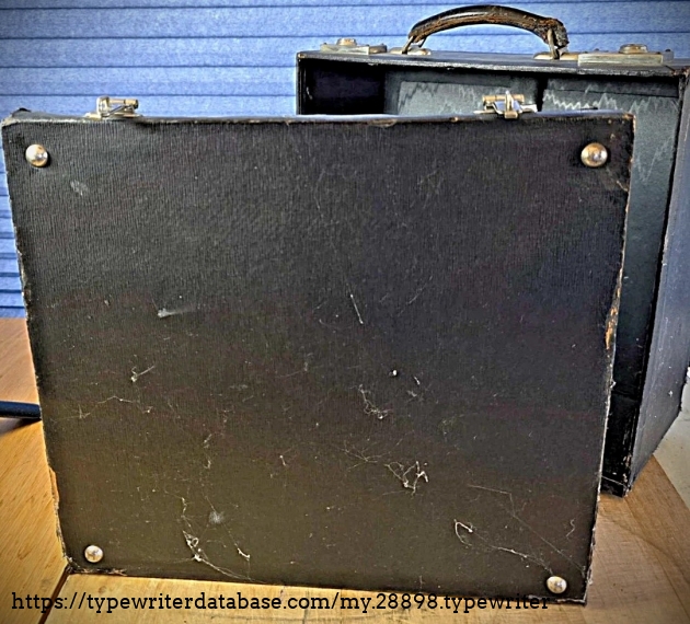 Case base.