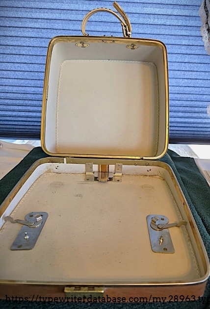 Open case.