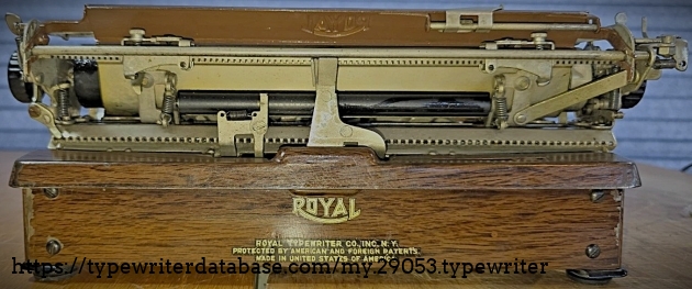 Aft again (the eBay listing has a lot of aft images!).