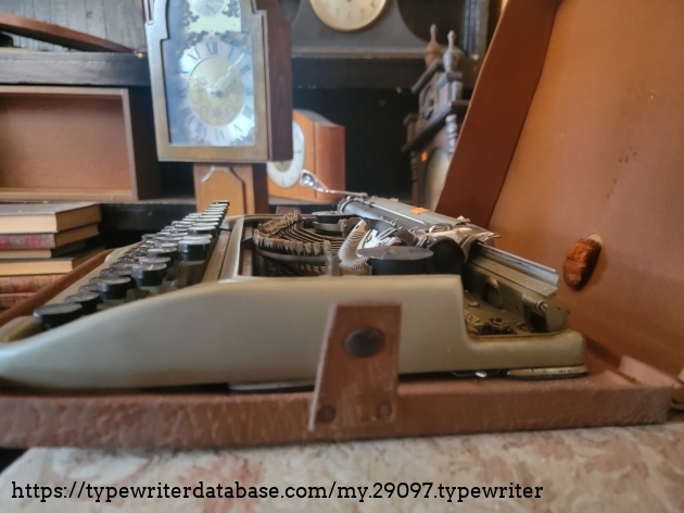 9/28/2026, last day of estate sale arranged by Grasons Co., right side