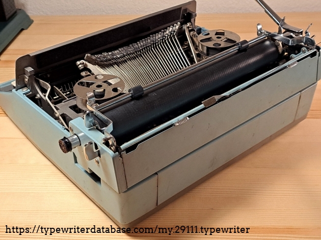 Back of the machine, with the ribbon cover off.