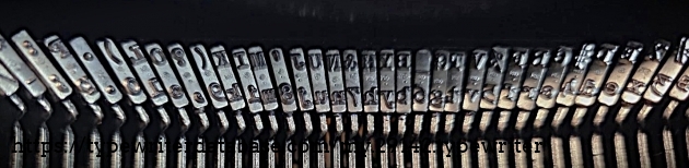 Type basket.  Foundry marks indicate pica typeface.
