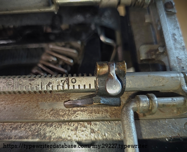 Scale right-end.