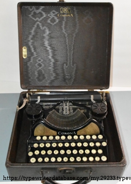Case with the typewriter in place.