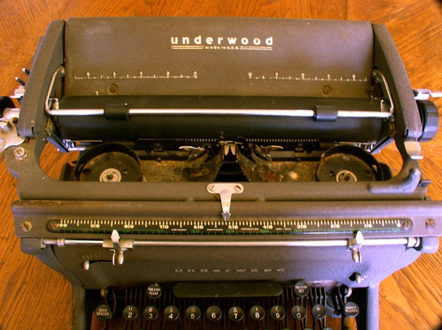 ... that neat Underwood front readout....