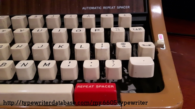 Does this typewriter have Repeat Spacer?