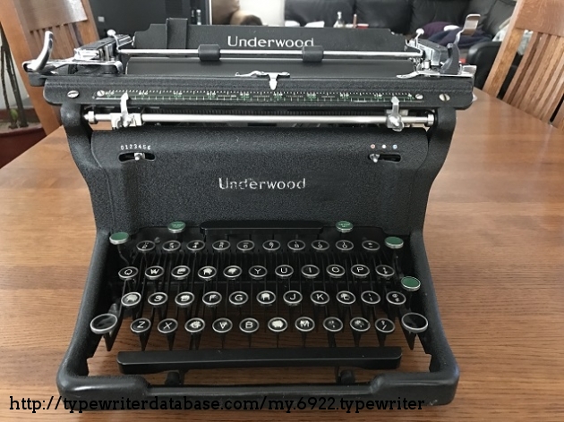 underwood typewriter typeface