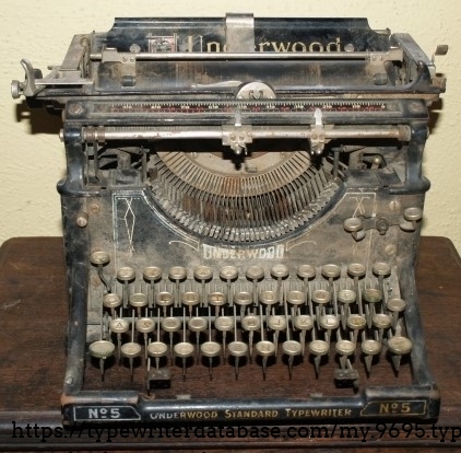 This is what this Underwood 5  looked like when I got it.  it was completely frozen.