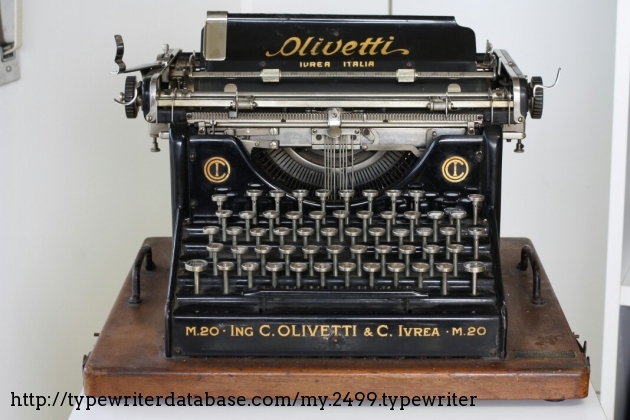 1929 Olivetti M20 on the Typewriter Database
