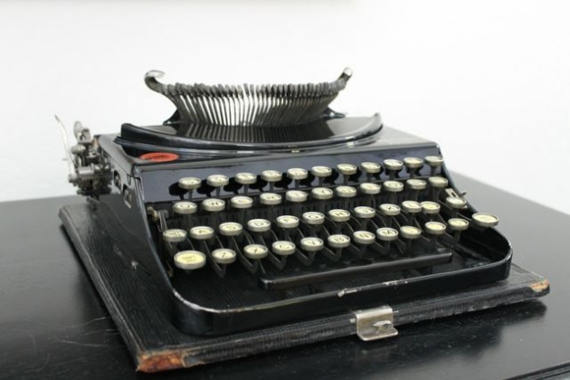 1924 Remington Portable on the Typewriter Database