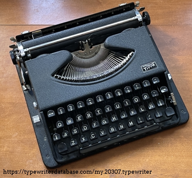 practice typewriter keyboard