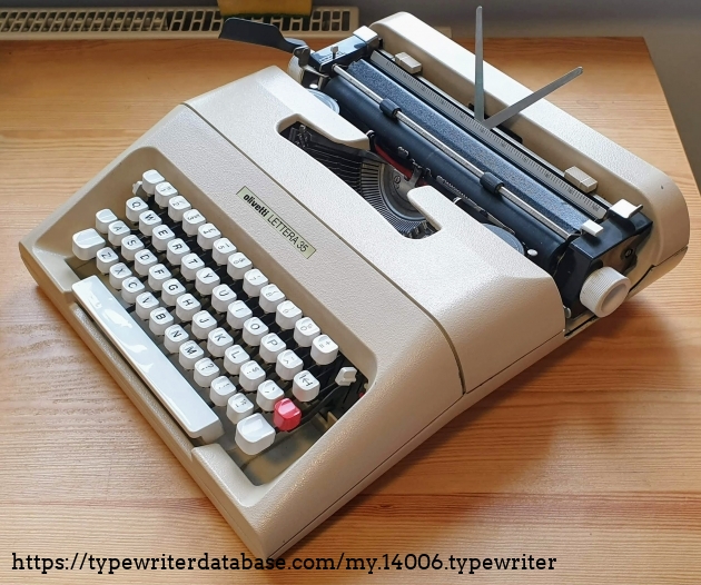 197X Olivetti Lettera 35 on the Typewriter Database