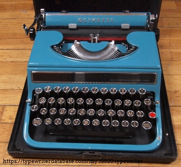 1940 Olivetti Studio 42 on the Typewriter Database