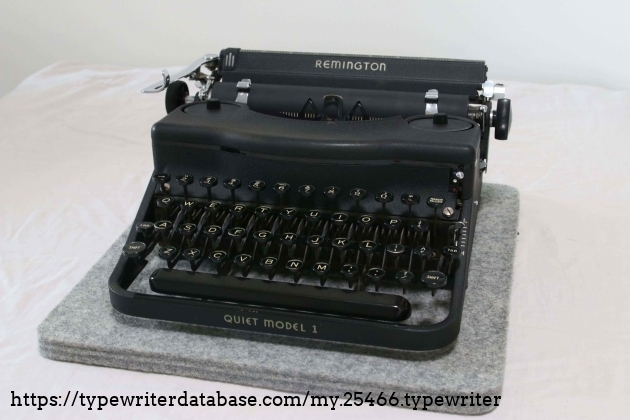 1940 #P1120693