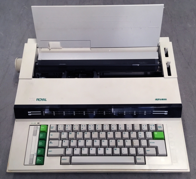 1983 Royal Alpha 600 on the Typewriter Database