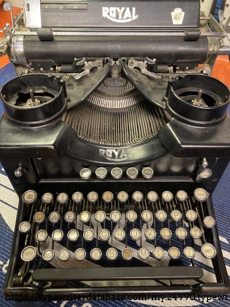 1934 #KS-1633676