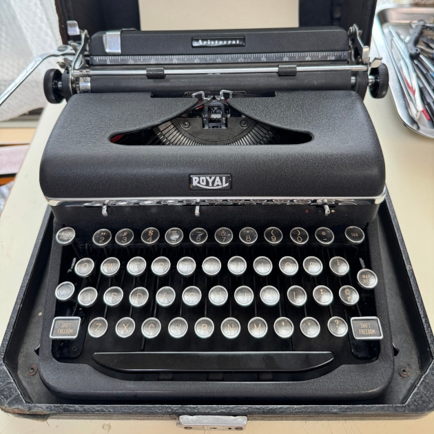 1941 #B-1043069