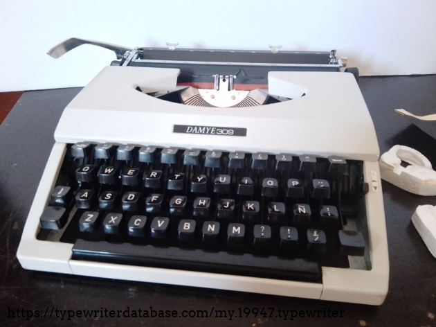 1981 Damye (Silver Seiko) 309 on the Typewriter Database