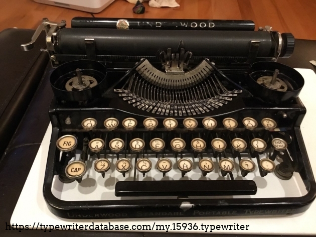 1922 Underwood Portable 3 Bank on the Typewriter Database