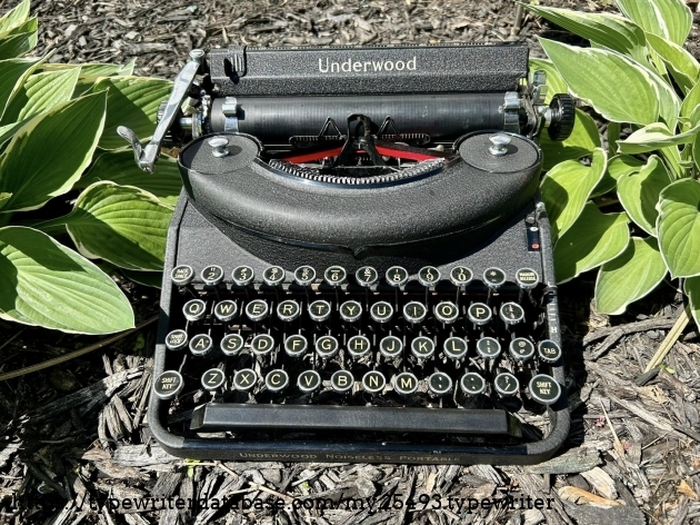 1939 #P1120811