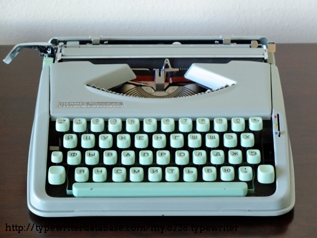 1964 Hermes Rocket on the Typewriter Database